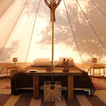 Golden Camp Lyxtält *